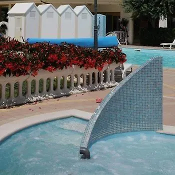 Hotel Nettuno Cervia 4*,  Italia