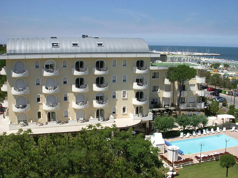Hotel Nettuno Cervia Italia