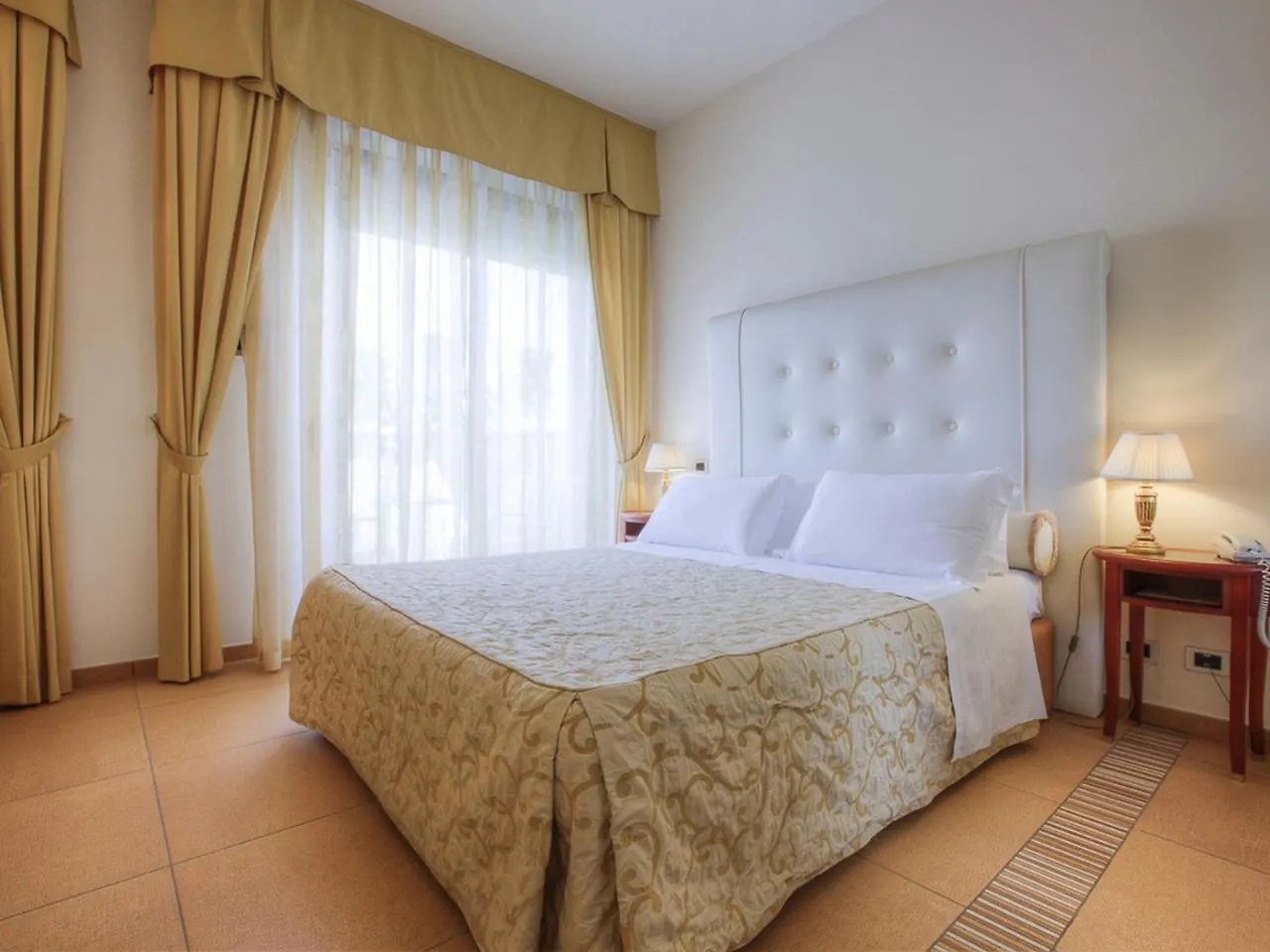Hotel Nettuno Cervia