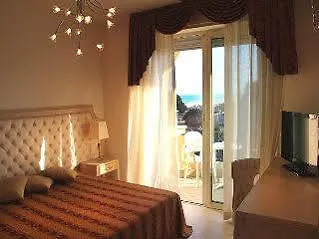 קרביה Hotel Nettuno